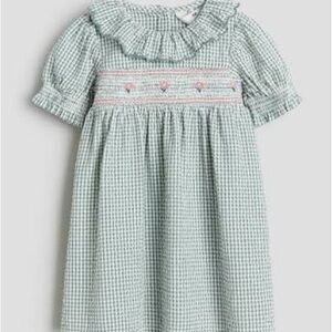 H&M Seerscucker dress with collar